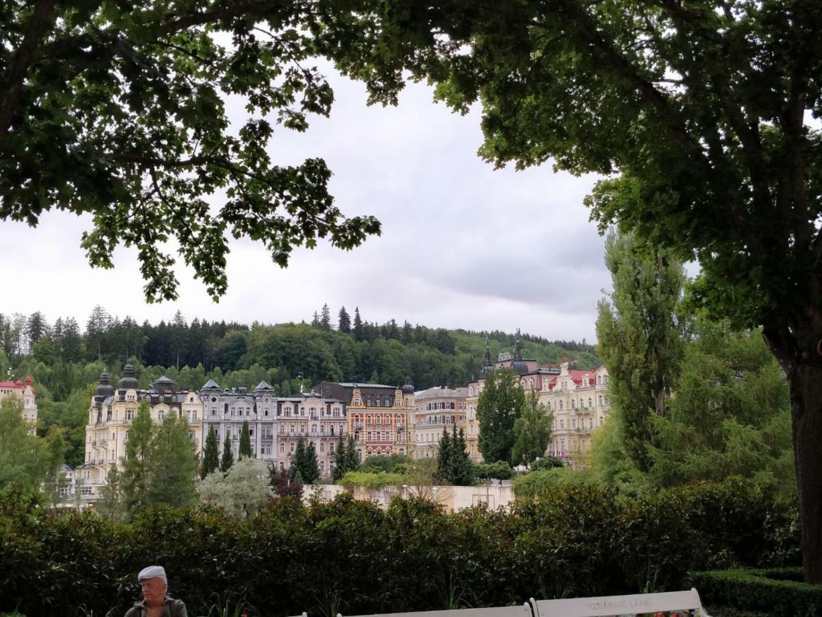 Central Marienbad Apartaments Buitenkant foto
